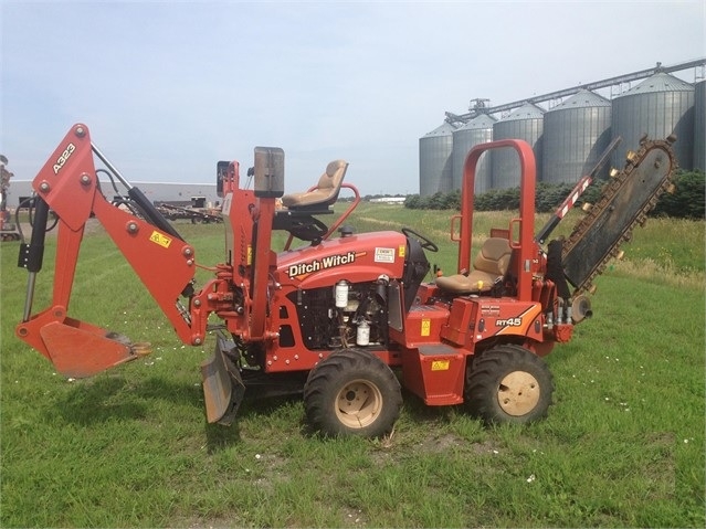 Trencher Ditch Witch RT45