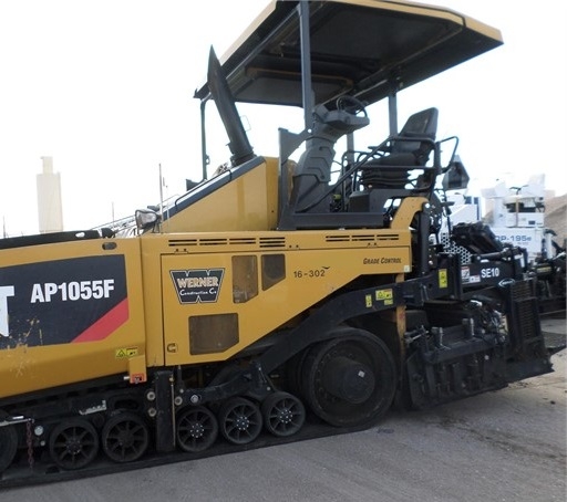 Pavimentadoras Caterpillar AP-1055F de segunda mano a la venta Ref.: 1522953806221022 No. 3