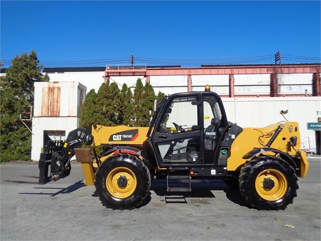 Telehandler Caterpillar TH414