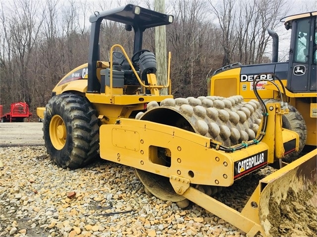 Vibratory Compactors Caterpillar CP-563E