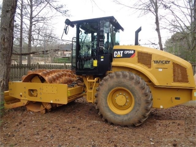 Compactadoras Suelos Y Rellenos Caterpillar CP56 usada de importa Ref.: 1523478116719660 No. 2