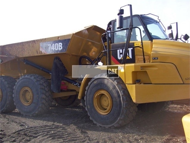 Off Road Truck Caterpillar 740B