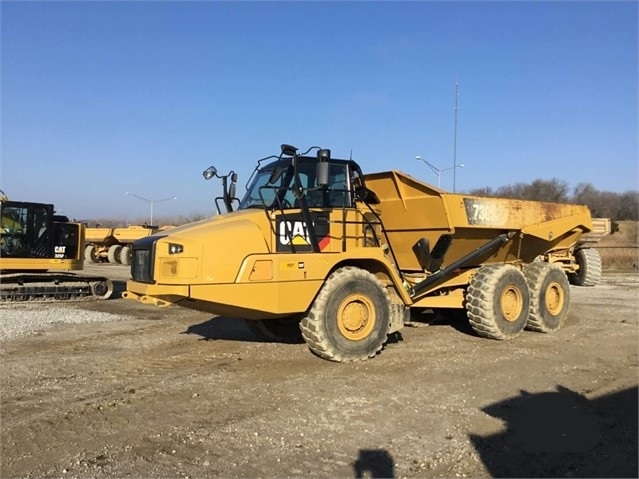 Off Road Truck Caterpillar 730