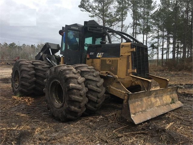 Forestales Maquinas Caterpillar 525C de segunda mano Ref.: 1524600154723967 No. 4