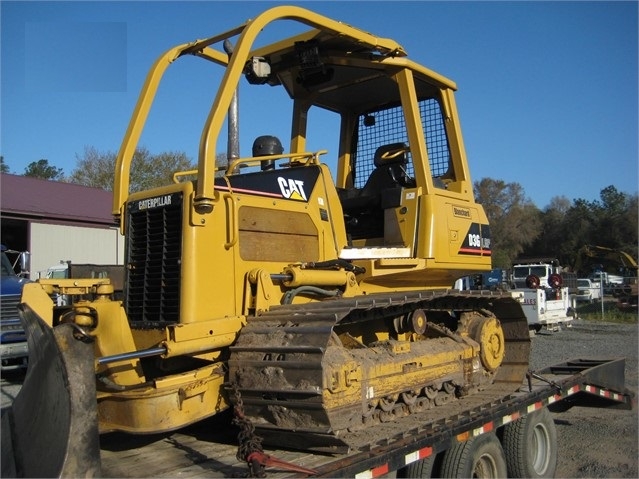 Tractores Sobre Orugas Caterpillar D3G de medio uso en venta Ref.: 1524864526468462 No. 2