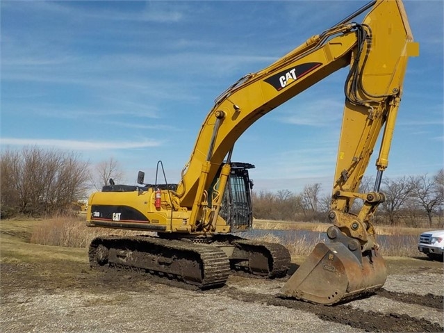 Hydraulic Excavator Caterpillar 330DL