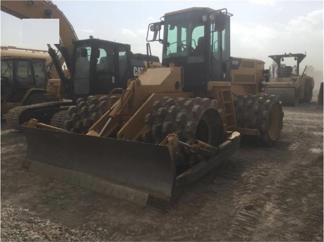 Compactadoras Suelos Y Rellenos Caterpillar 815F