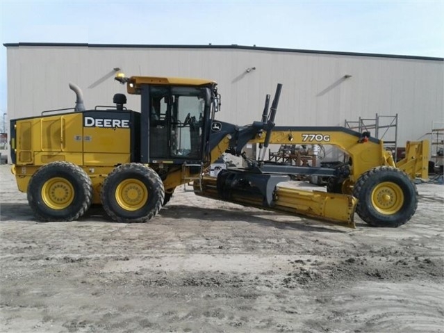 Motoconformadoras Deere 770G de medio uso en venta Ref.: 1526581139162714 No. 3