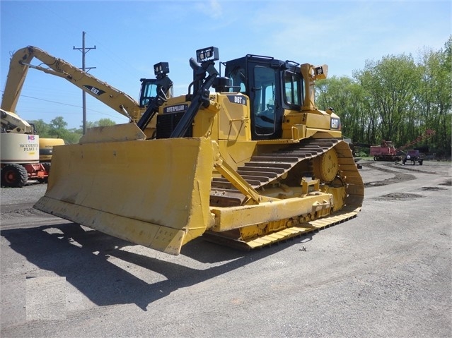 Dozers/tracks Caterpillar D6T