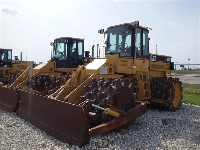 Compactadoras Suelos Y Rellenos Caterpillar 815F usada Ref.: 1527619092654972 No. 2