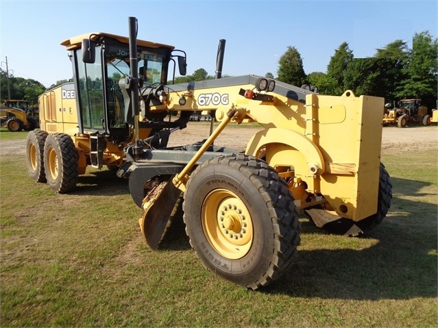 Motor Graders Deere 670G