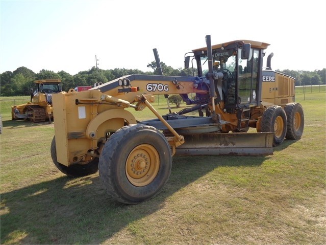 Motor Graders Deere 670G