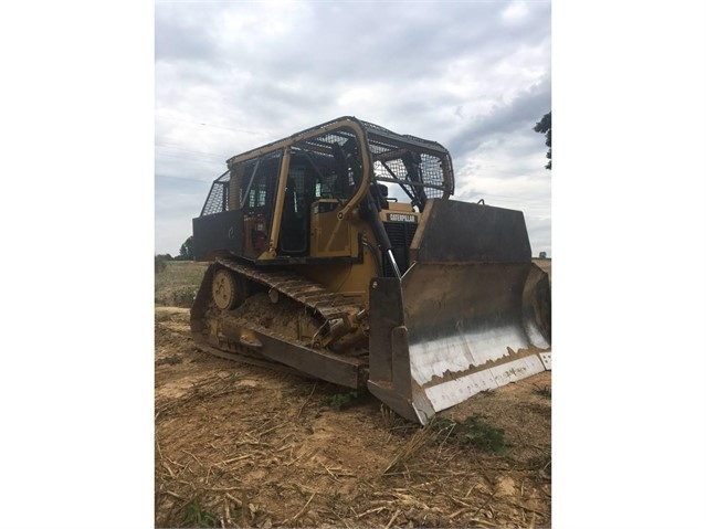 Dozers/tracks Caterpillar D6T