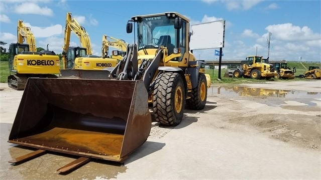 Cargadoras Sobre Ruedas Volvo L70G importada a bajo costo Ref.: 1528481669863912 No. 2