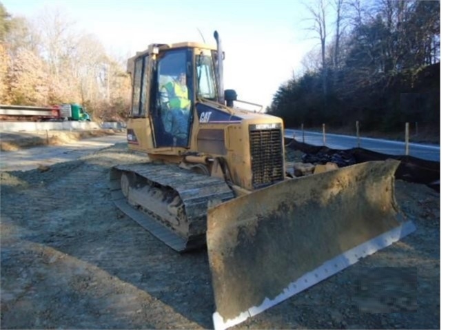 Dozers/tracks Caterpillar D5G