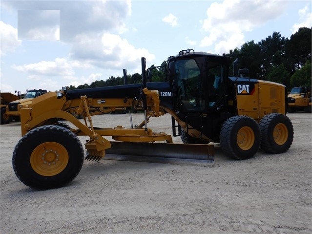 Motoconformadoras Caterpillar 120M usada a la venta Ref.: 1528840412386883 No. 3