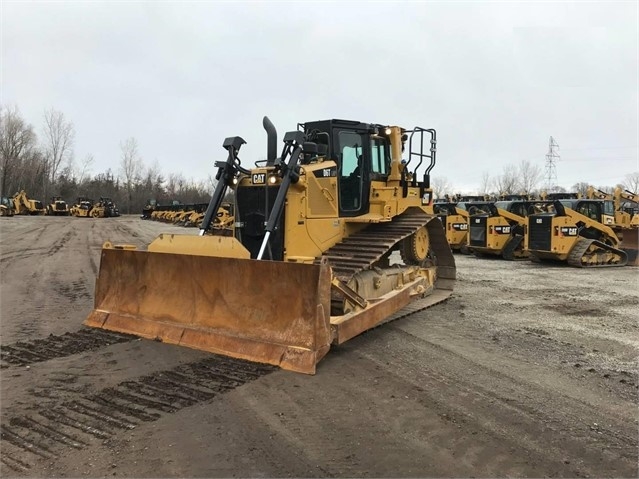 Dozers/tracks Caterpillar D6T