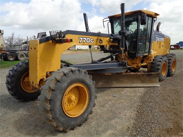 Motoconformadoras Deere 770G