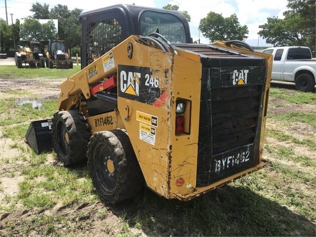 Minicargadores Caterpillar 246D seminueva en perfecto estado Ref.: 1529096703763211 No. 3