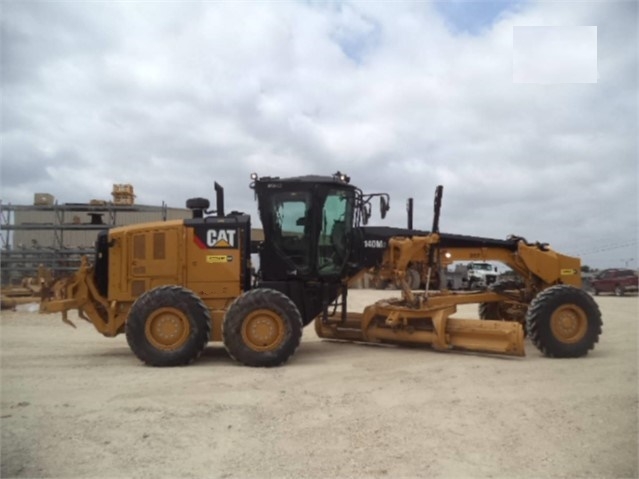 Motoconformadoras Caterpillar 140M usada a la venta Ref.: 1529622717244741 No. 2