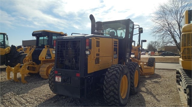 Motoconformadoras Komatsu GD655 de medio uso en venta Ref.: 1531163746547478 No. 3