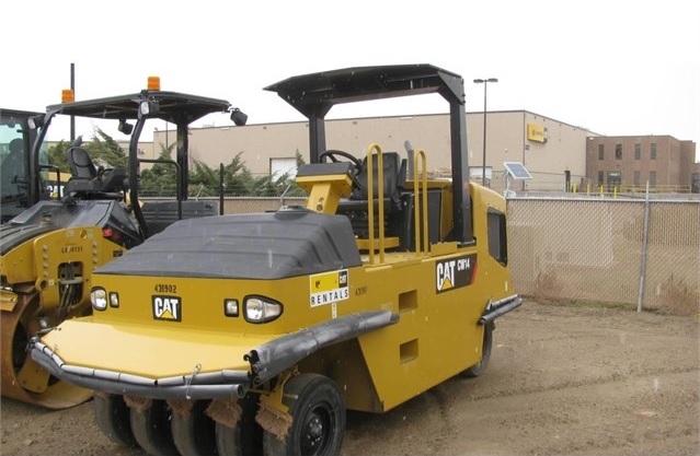 Compactors Tires Asphalt Caterpillar CW14