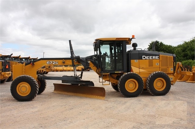 Motor Graders Deere 672G