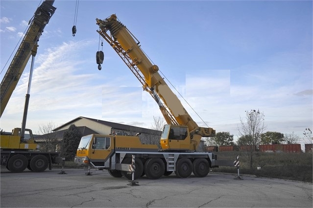 Gruas Liebherr LTM1080-1 en buenas condiciones Ref.: 1531258018466922 No. 2