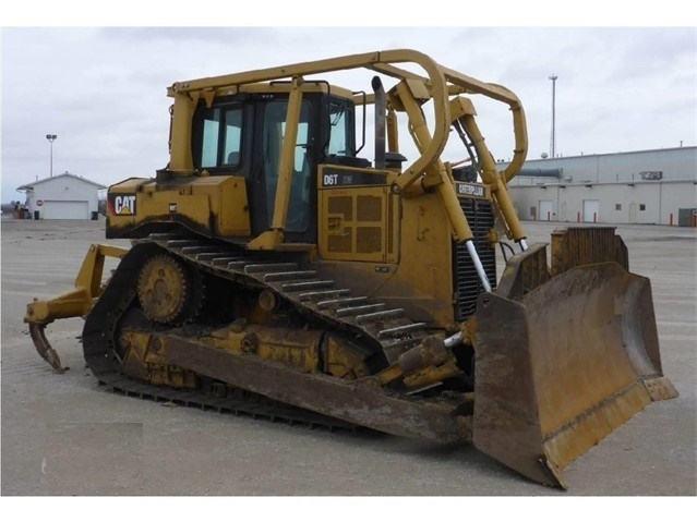 Dozers/tracks Caterpillar D6T