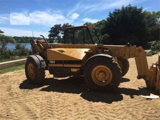 Telehandler Caterpillar TH63