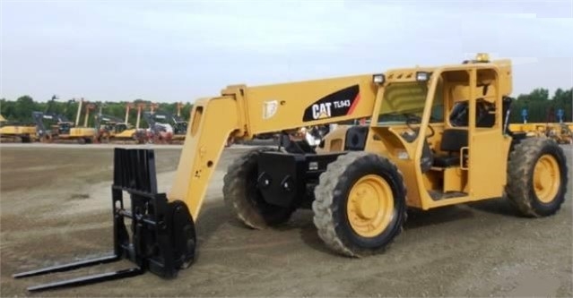 Telehandler Caterpillar TL943