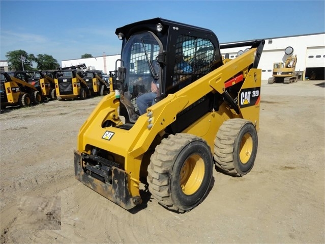 Minicargadores Caterpillar 262D en buenas condiciones Ref.: 1532546685627545 No. 2