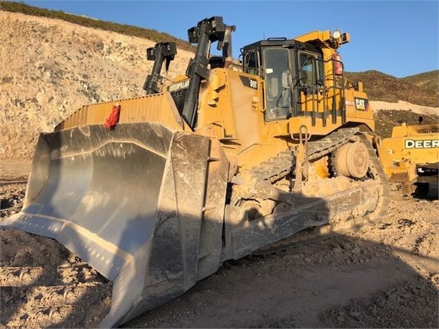 Dozers/tracks Caterpillar D9T