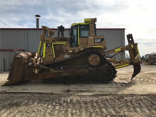 Dozers/tracks Caterpillar D9T