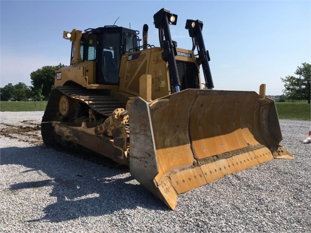 Dozers/tracks Caterpillar D8T