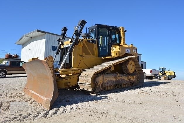 Tractores Sobre Orugas Caterpillar D6T