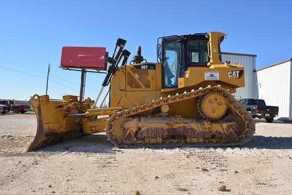 Tractores Sobre Orugas Caterpillar D6T usada Ref.: 1533577922878996 No. 2