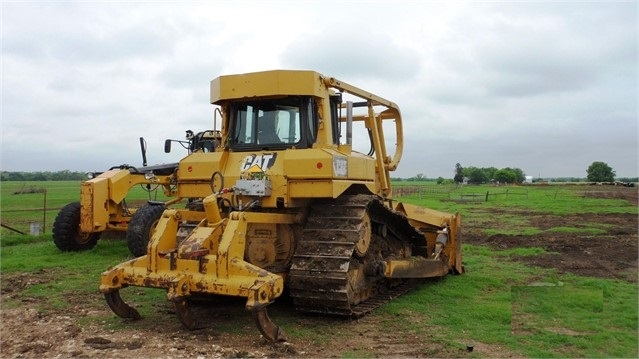 Tractores Sobre Orugas Caterpillar D6T importada a bajo costo Ref.: 1533656864018560 No. 4