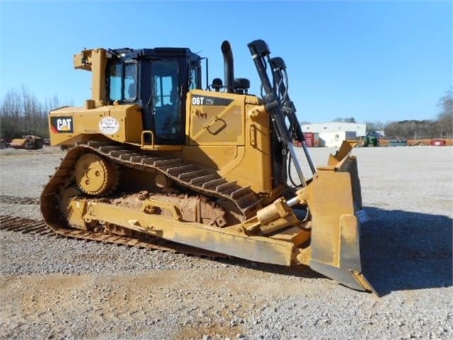 Dozers/tracks Caterpillar D6T