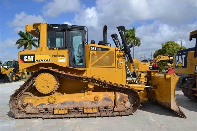 Tractores Sobre Orugas Caterpillar D6T usada a la venta Ref.: 1533659024753954 No. 2