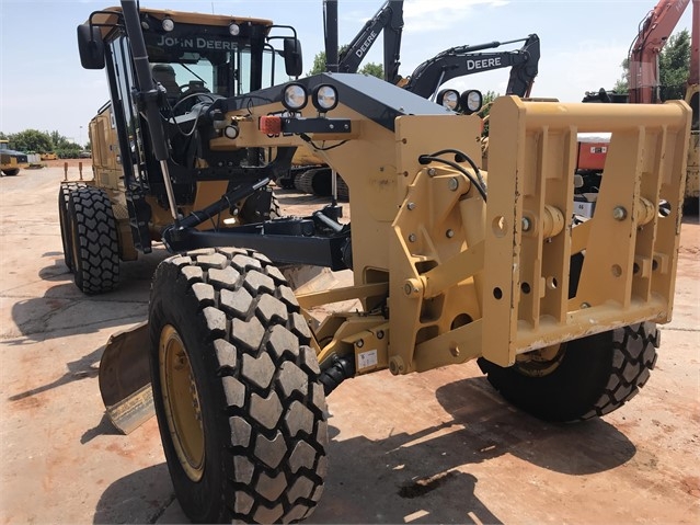 Motoconformadoras Deere 672G en buenas condiciones Ref.: 1533667623686496 No. 3