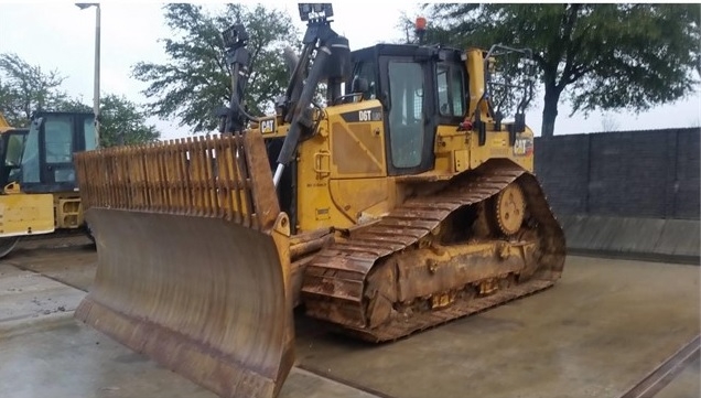 Dozers/tracks Caterpillar D6T