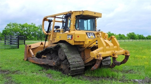 Tractores Sobre Orugas Caterpillar D6T de importacion a la venta Ref.: 1533679310640997 No. 3