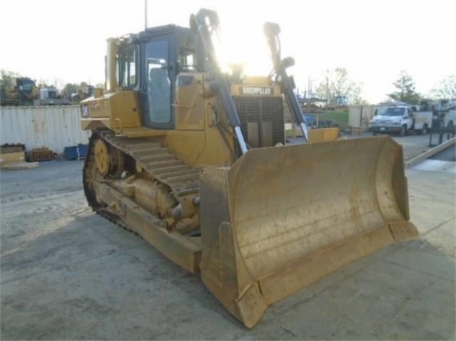 Dozers/tracks Caterpillar D6T