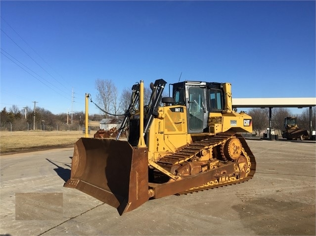 Tractores Sobre Orugas Caterpillar D6T