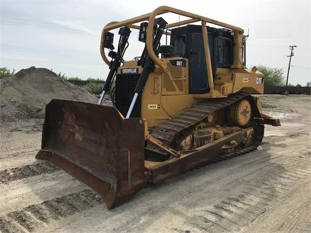 Dozers/tracks Caterpillar D6T