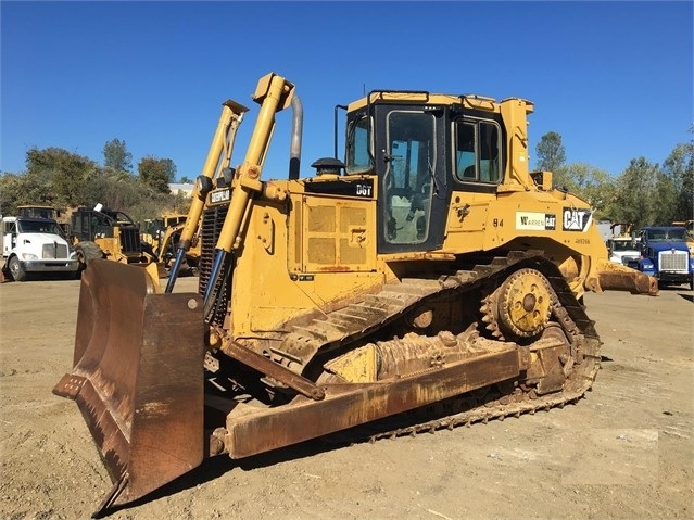 Dozers/tracks Caterpillar D6T