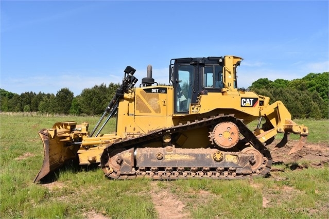 Tractores Sobre Orugas Caterpillar D6T seminueva en venta Ref.: 1533927801618756 No. 3