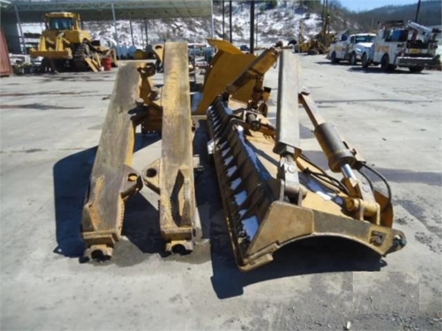 Tractores Sobre Orugas Caterpillar D6T de importacion a la venta Ref.: 1534275449991156 No. 4