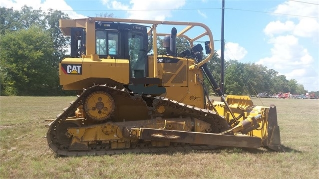 Dozers/tracks Caterpillar D6T